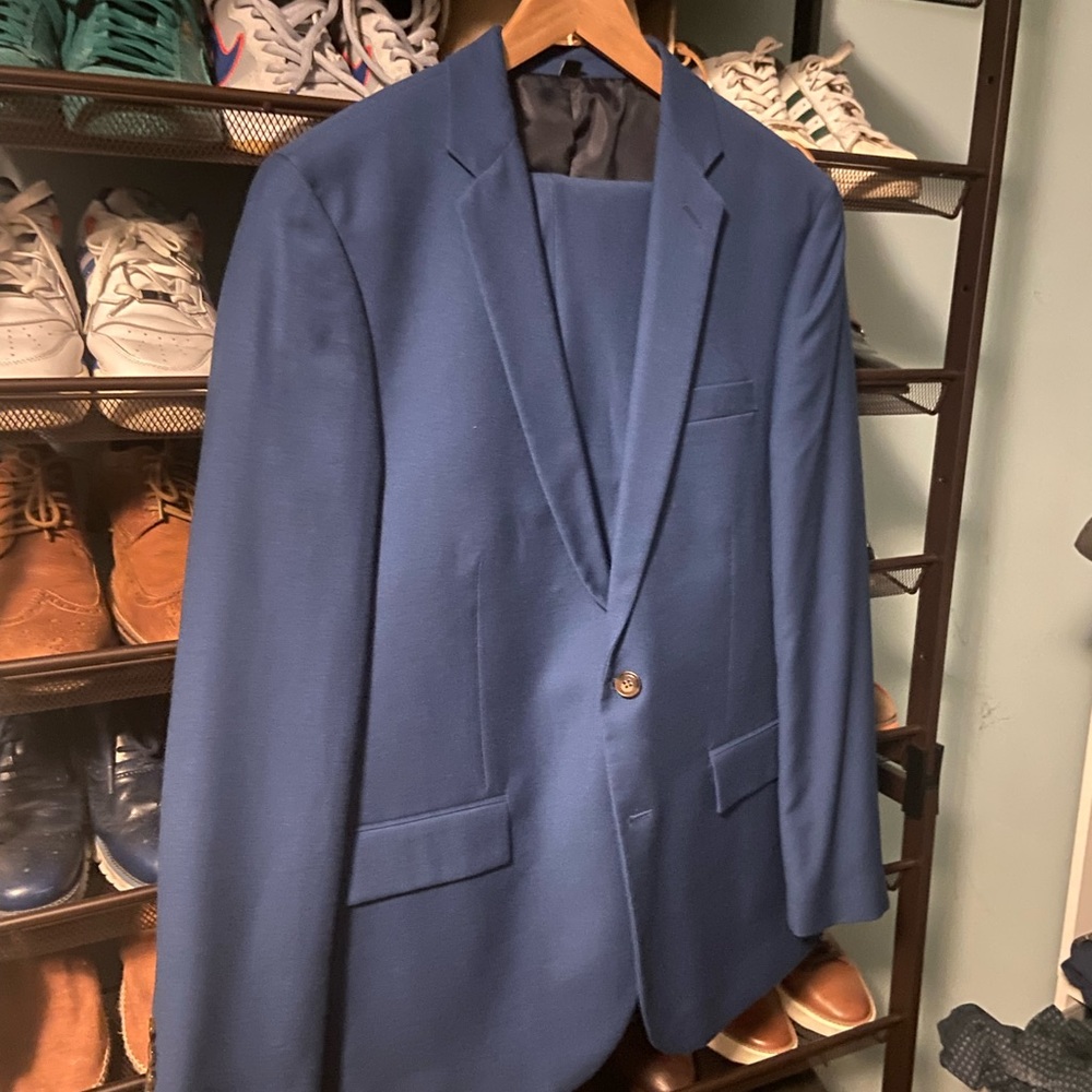J Crew Thompson Suit- New with tags. 42R